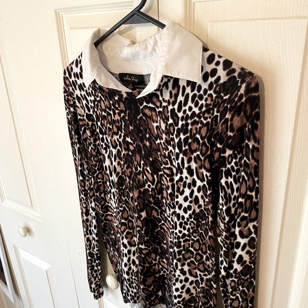 COLLARED LEOPARD LONG SLEEVE SHIRT